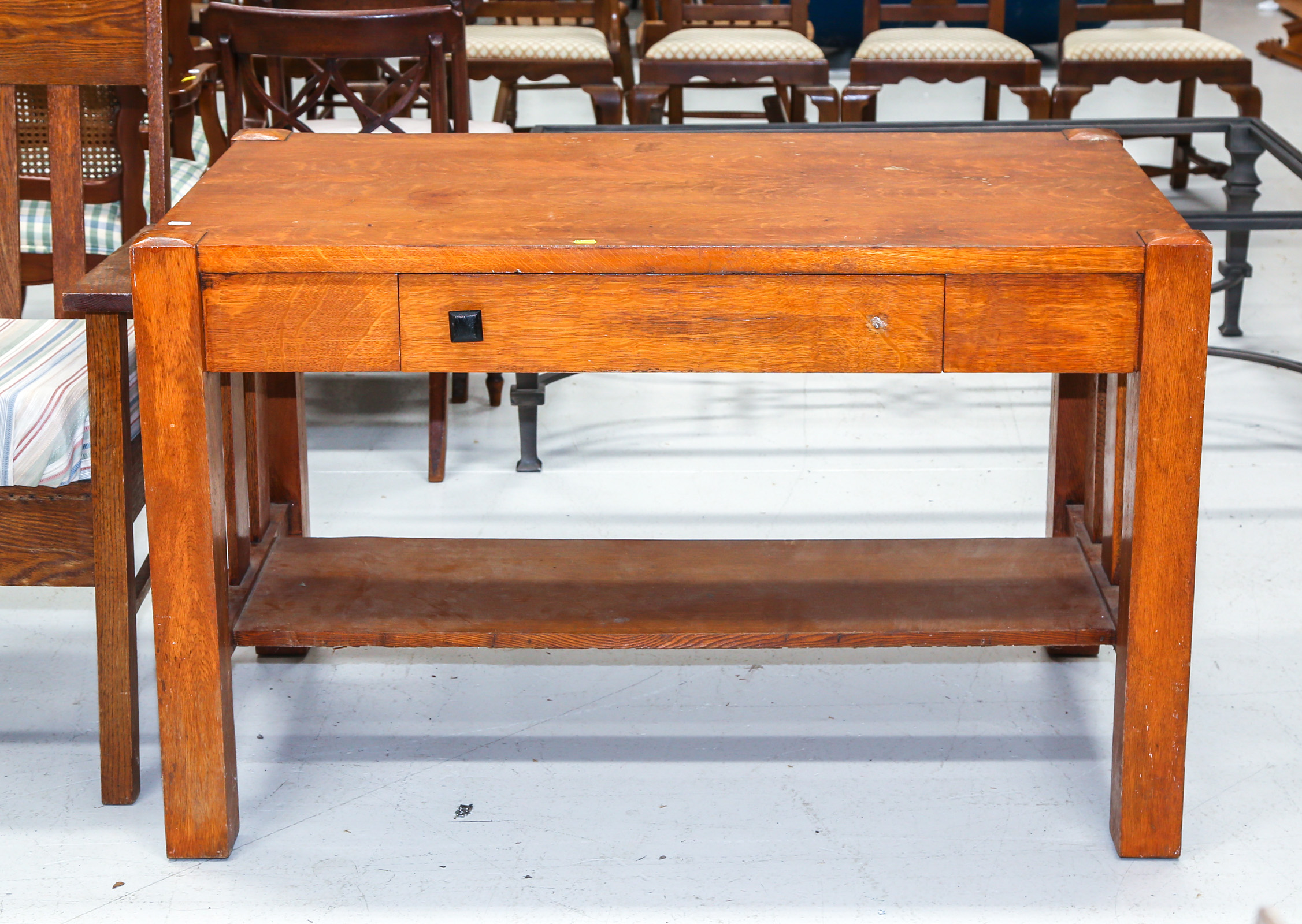 ARTS & CRAFTS STYLE QUARTERSAWN OAK