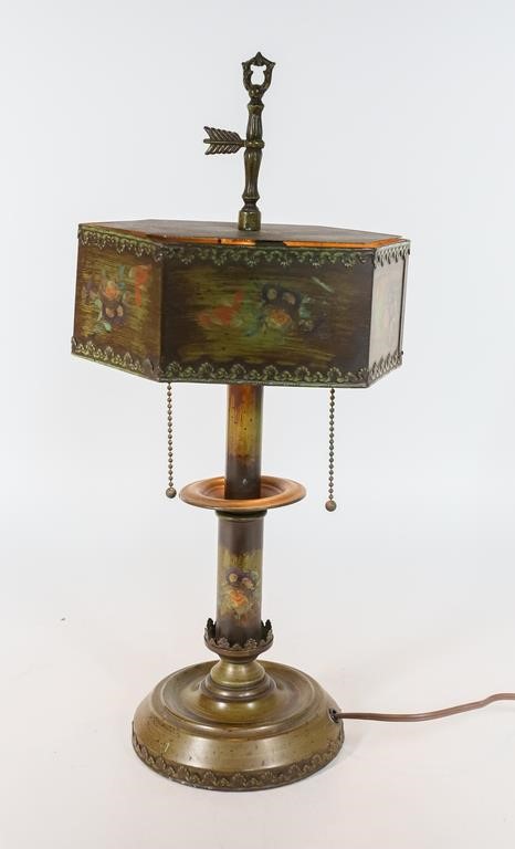 ARTS & CRAFTS TABLE LAMPArt &