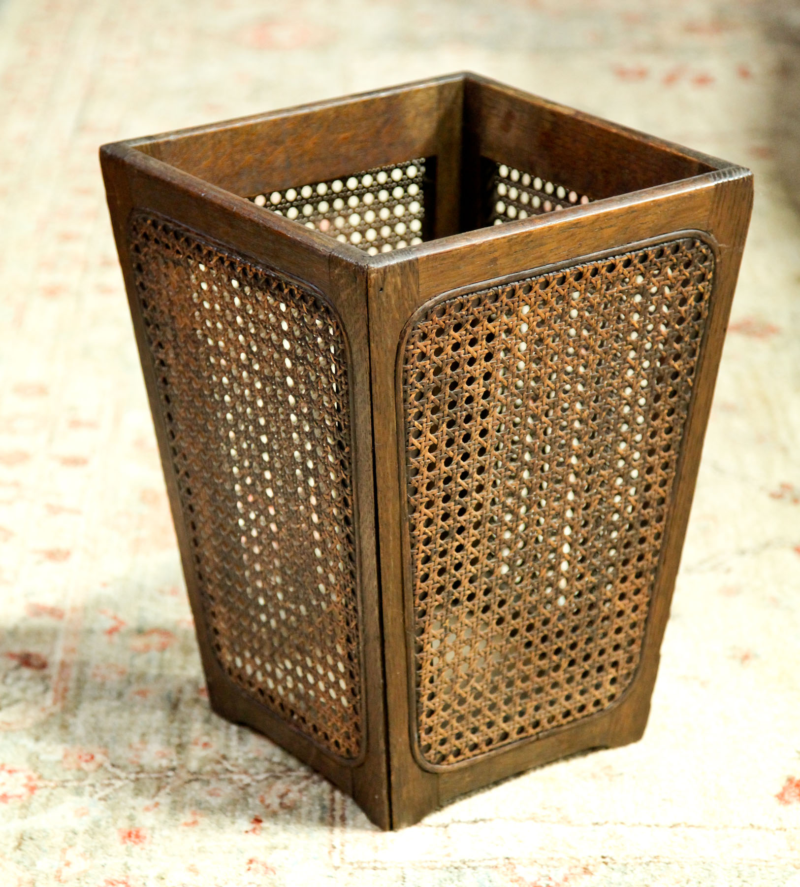 ARTS & CRAFTS WASTEBASKET. 