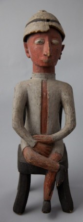ASHANTI GHANA COLON CARVED FIG