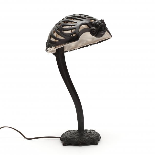 ASIAN BRONZE BAT TABLE LAMP Early