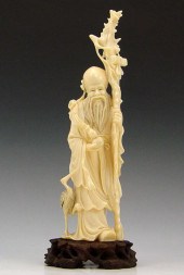 ASIAN CARVED IVORY ELDERLY MAN