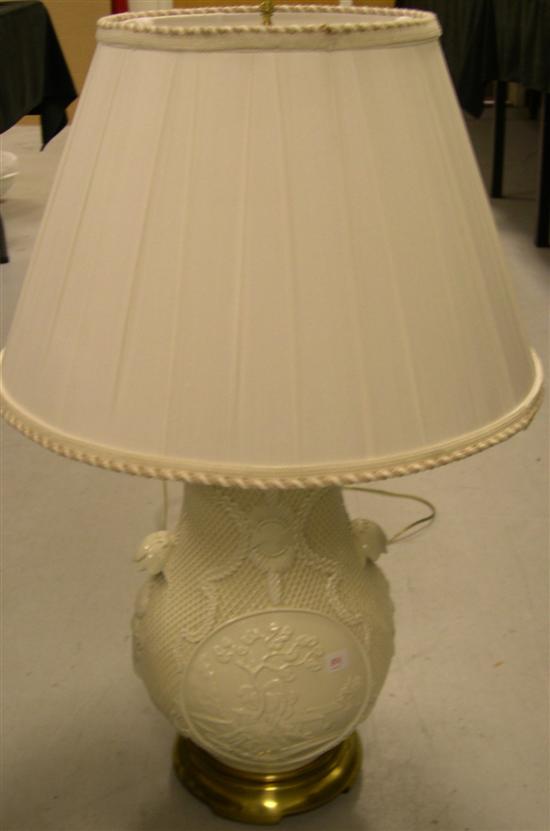 Asian ceramic lamp  ivory color 