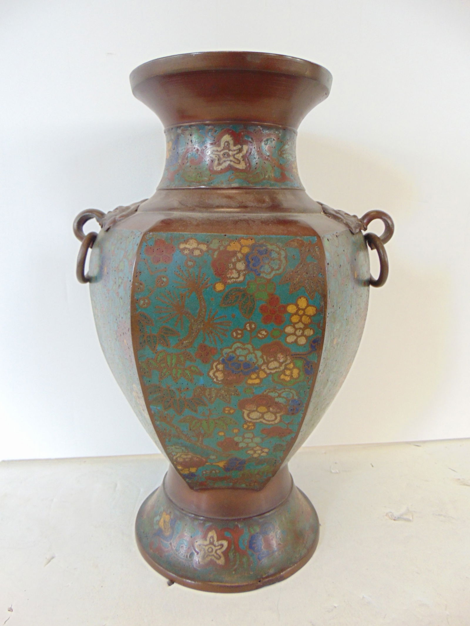 ASIAN CHAMPLEVé BRONZE VASE WITH
