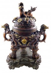 ASIAN: CHINESE BRONZE CENSOR O
