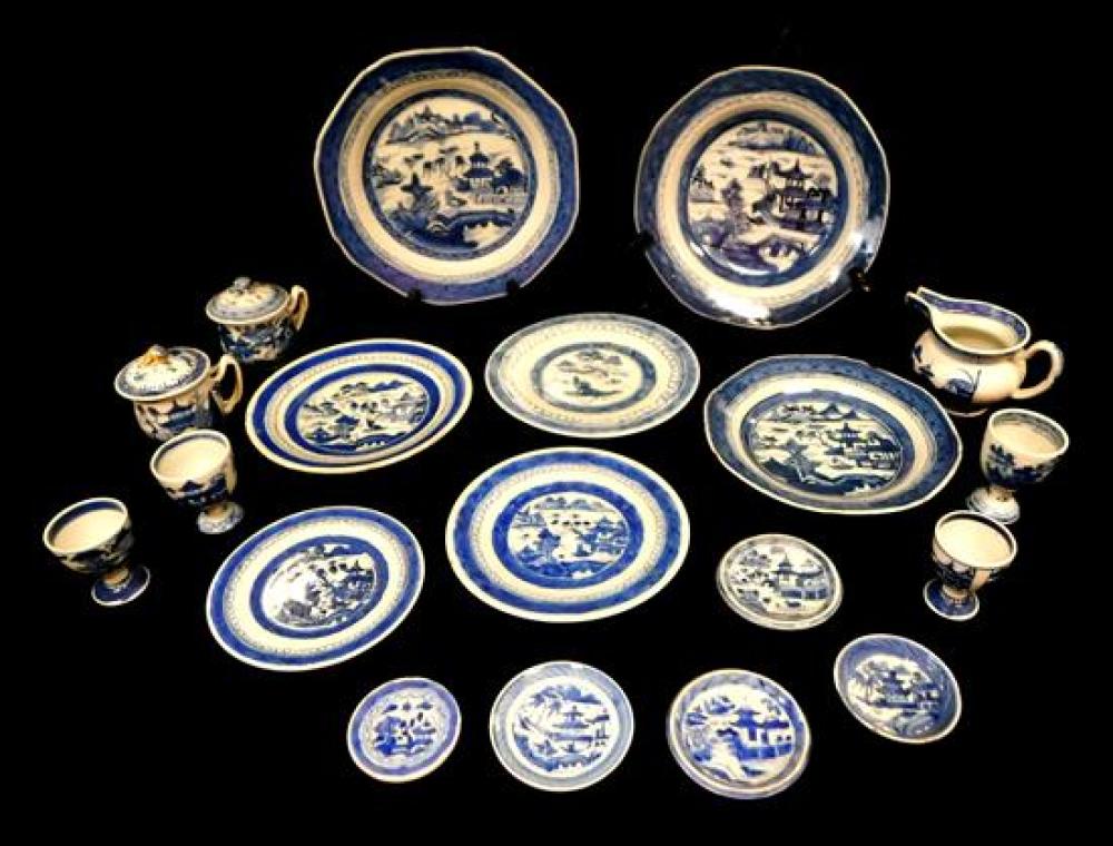 ASIAN: CHINESE EXPORT PORCELAIN,