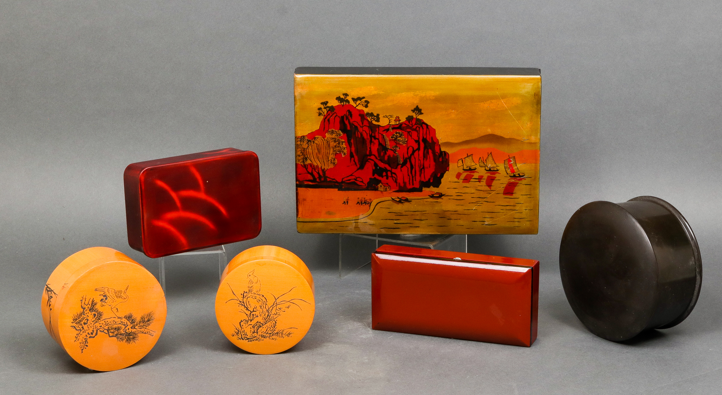 ASIAN DECORATED LACQUERED WOOD