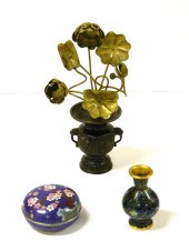 Asian decorative art  three pi
