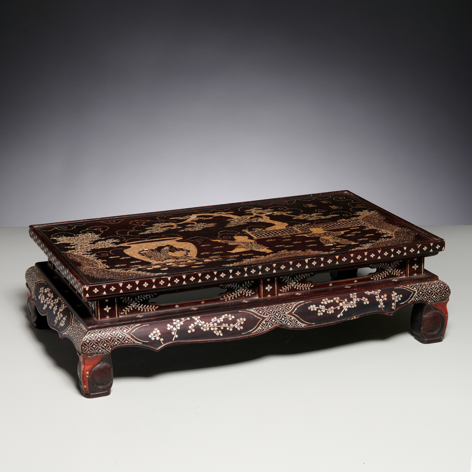 ASIAN EXPORT NACRE INLAID LACQUER