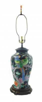 ASIAN: FAMILLE NOIR VASE CONVE