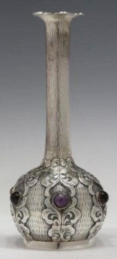 ASIAN GEM-SET FINE SILVER BUD