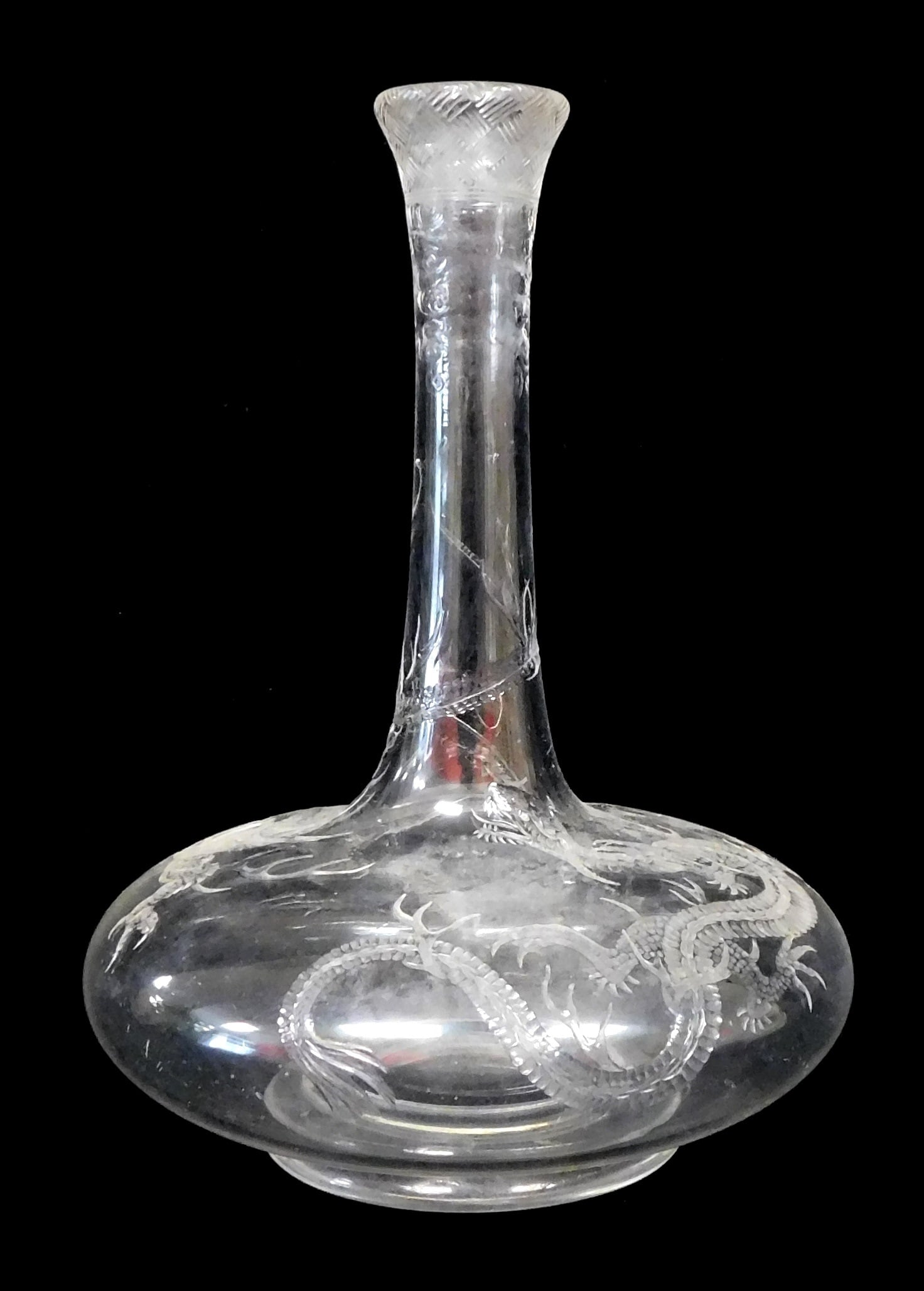 ASIAN: GLASS DECANTER WITH CUT