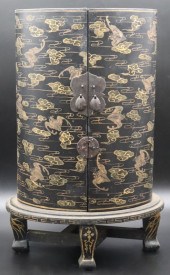 ASIAN LACQUERED AND GILT DECOR