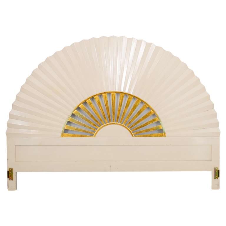 ASIAN MODERN FAN-SHAPED LACQUERED