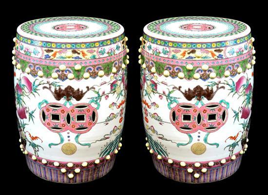 ASIAN: PAIR OF CHINESE FAMILLE ROSE