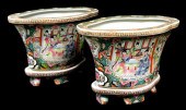 ASIAN: PAIR OF ROSE MEDALLION