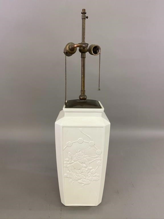 Asian porcelain table lamp,