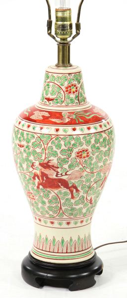 Asian Porcelain Table Lampon