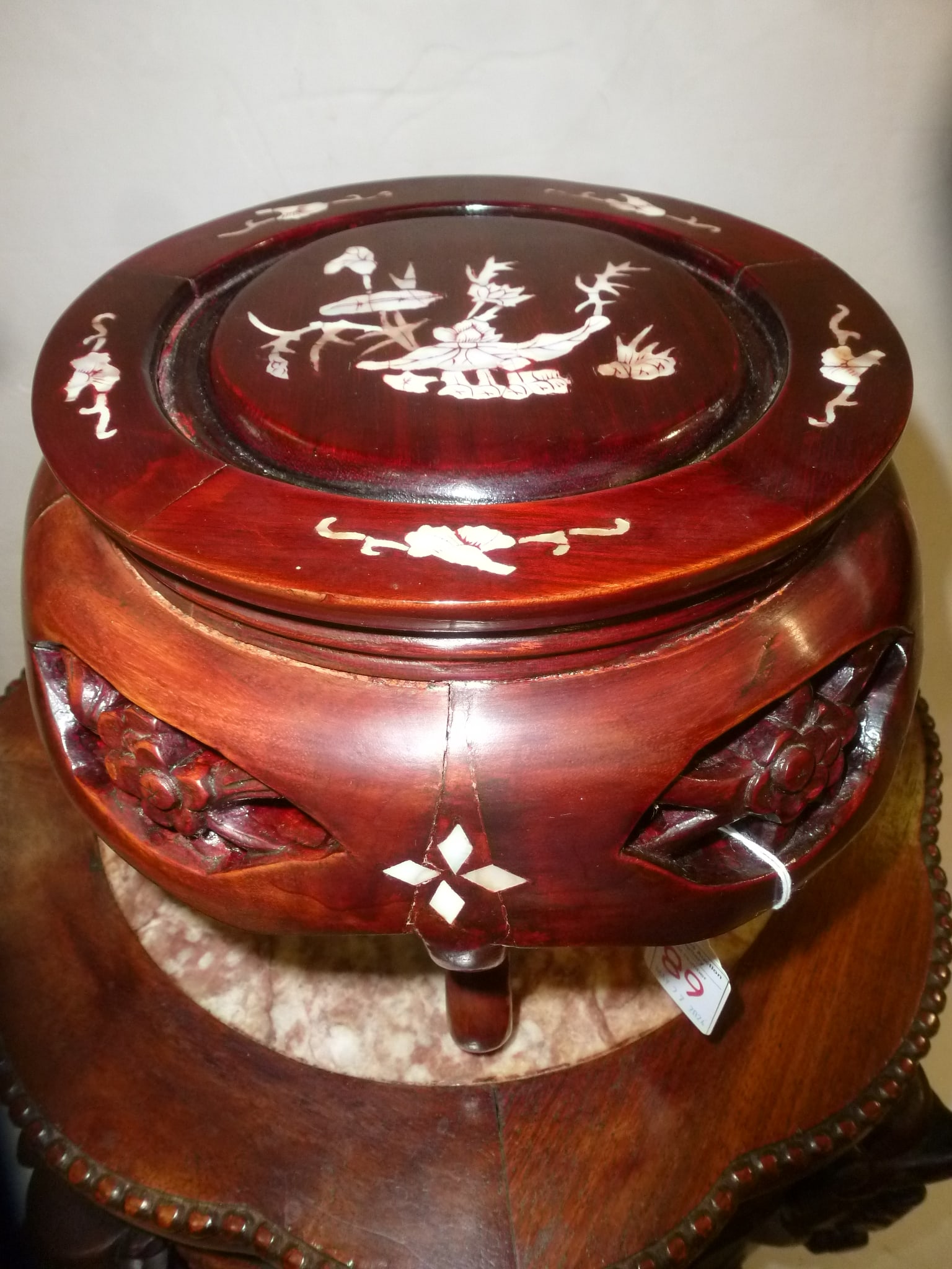 ASIAN ROSEWOOD AND MOTHER OF