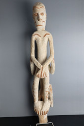 ASMAT TRIBE NEW GUINEA CARVED