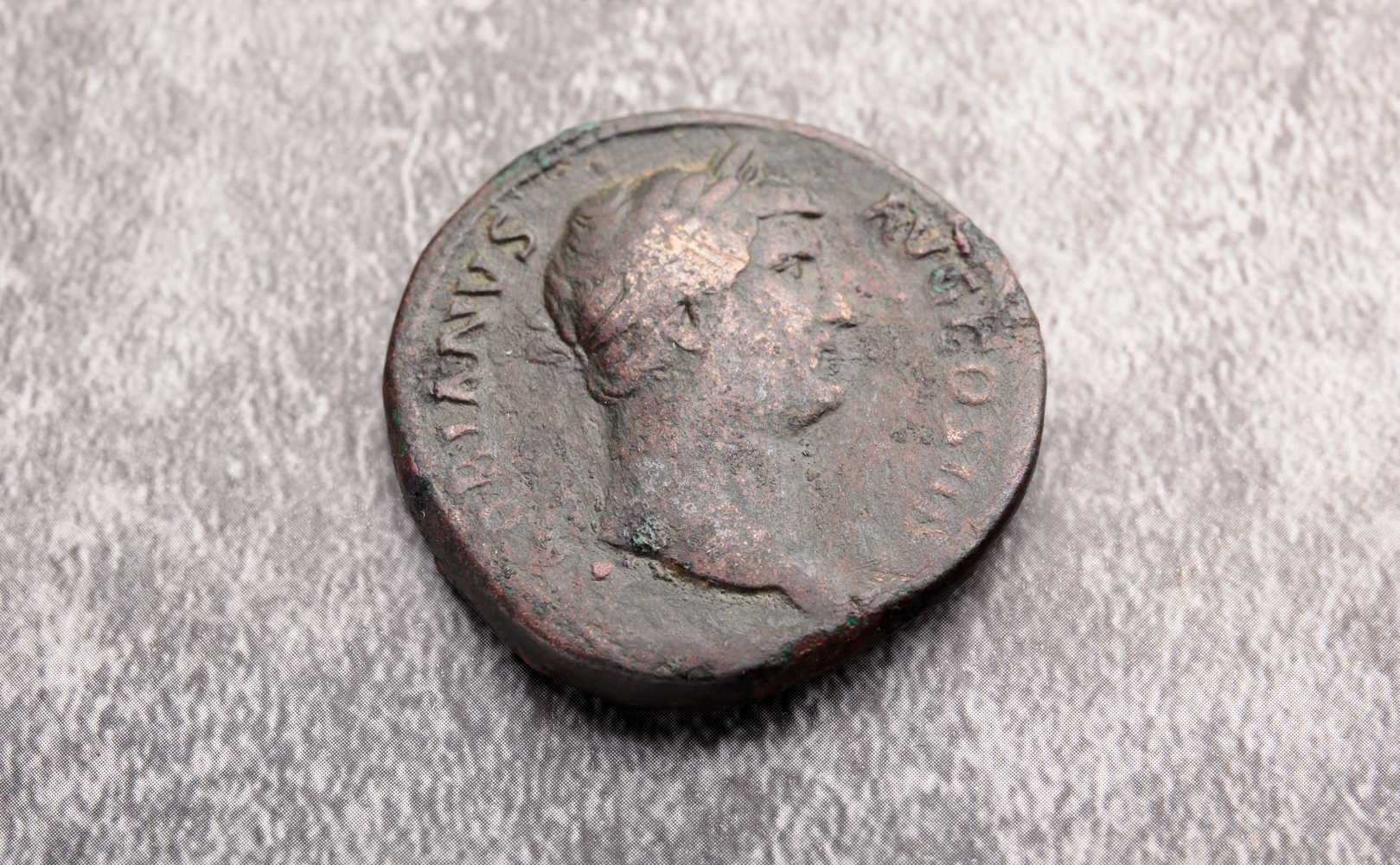 ASSE ADRIANO ROMAN EMPIRE COIN.