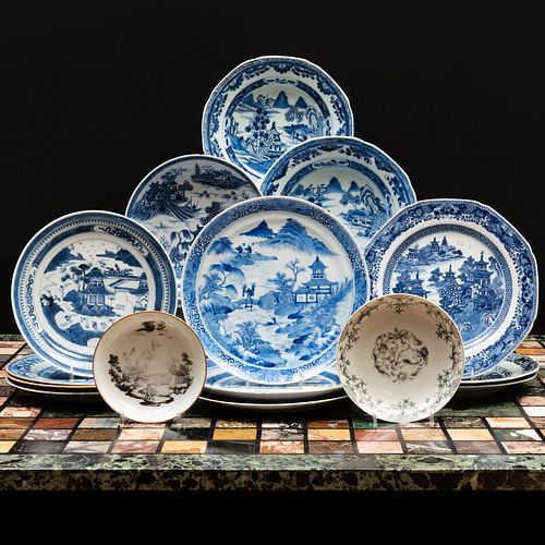 ASSEMBLED CHINESE EXPORT BLUE AND