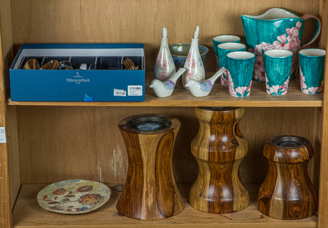 ASSEMBLED GROUP INCLUDING CANDLE