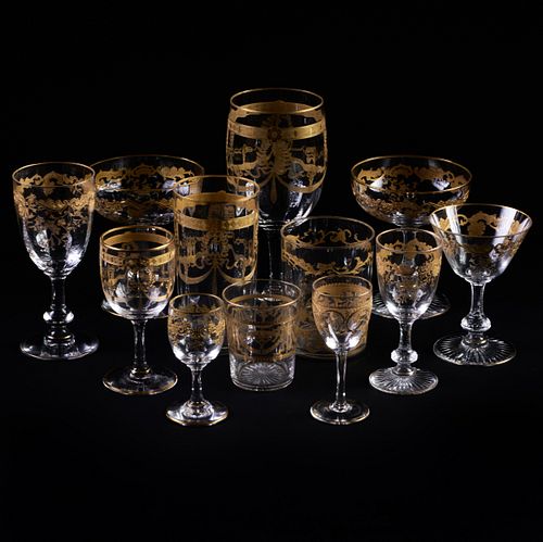 ASSEMBLED GROUP OF GILT GLASS