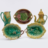 ASSEMBLED GROUP OF MAJOLICA WA