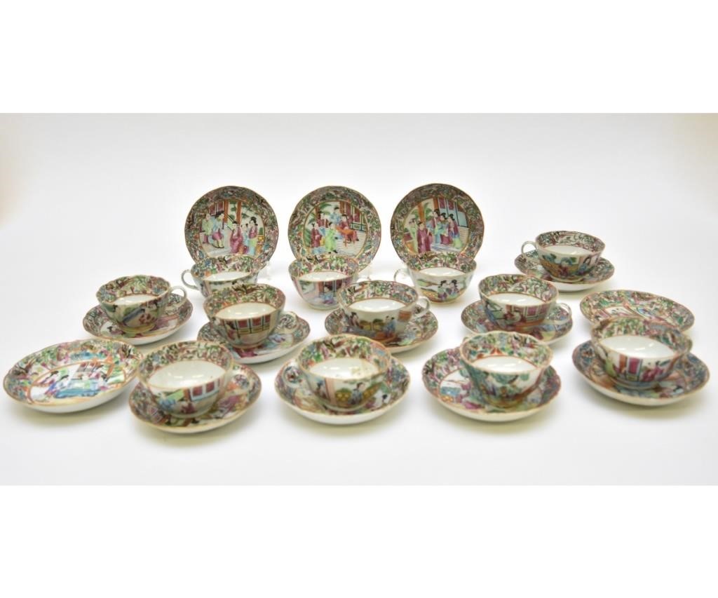 Assembled set of Rose Mandarin cups