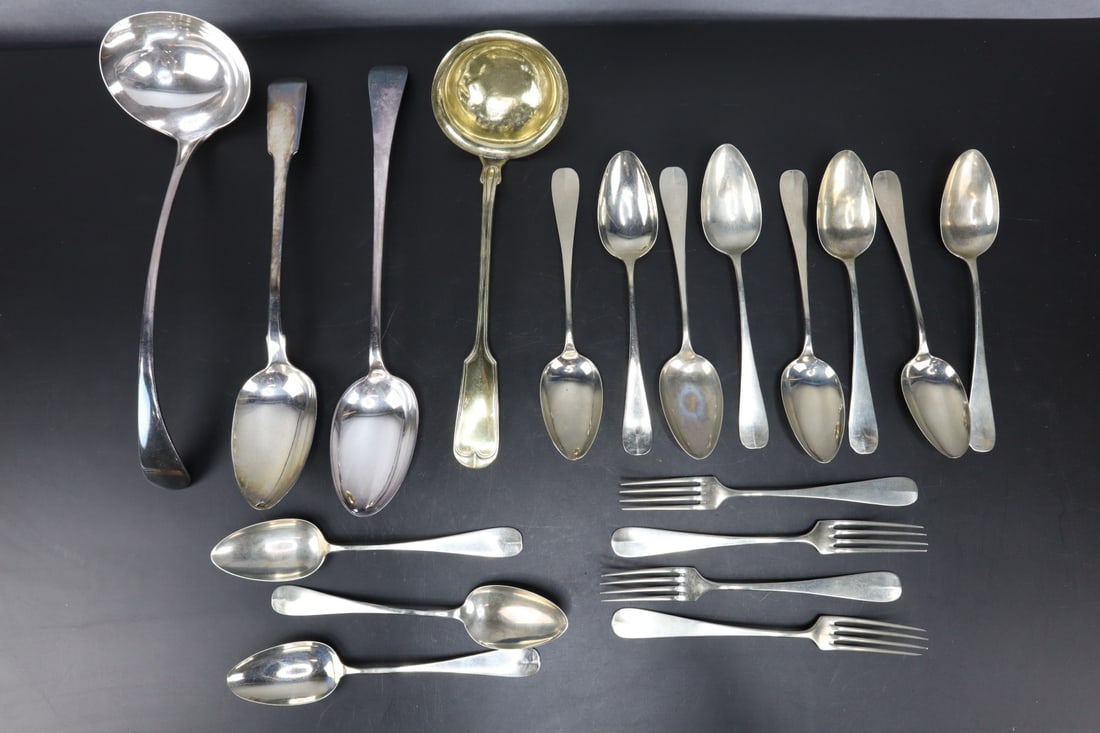 ASSORTED 19-PIECE LOT OF SILVER