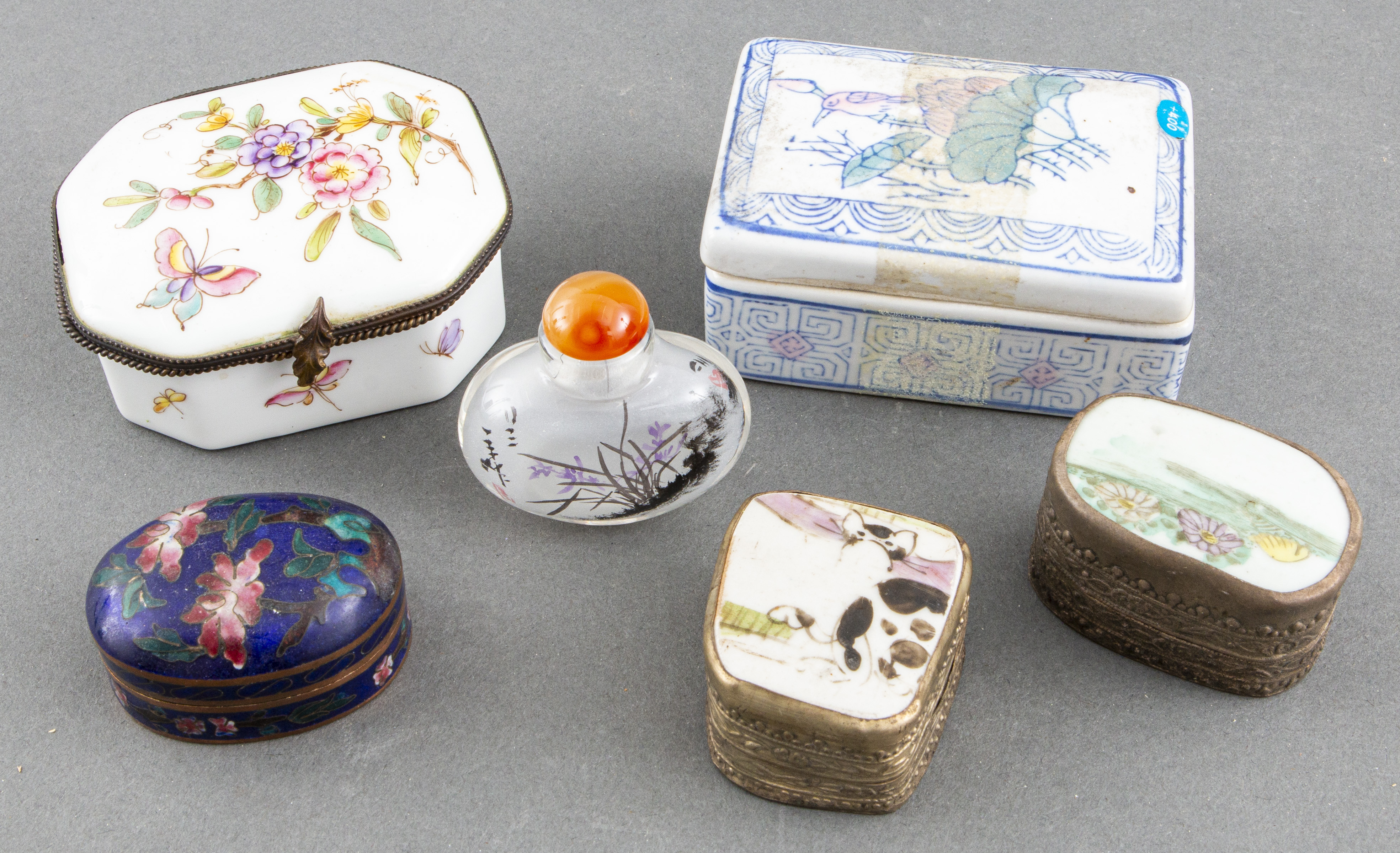 ASSORTED ASIAN TRINKET BOXES &