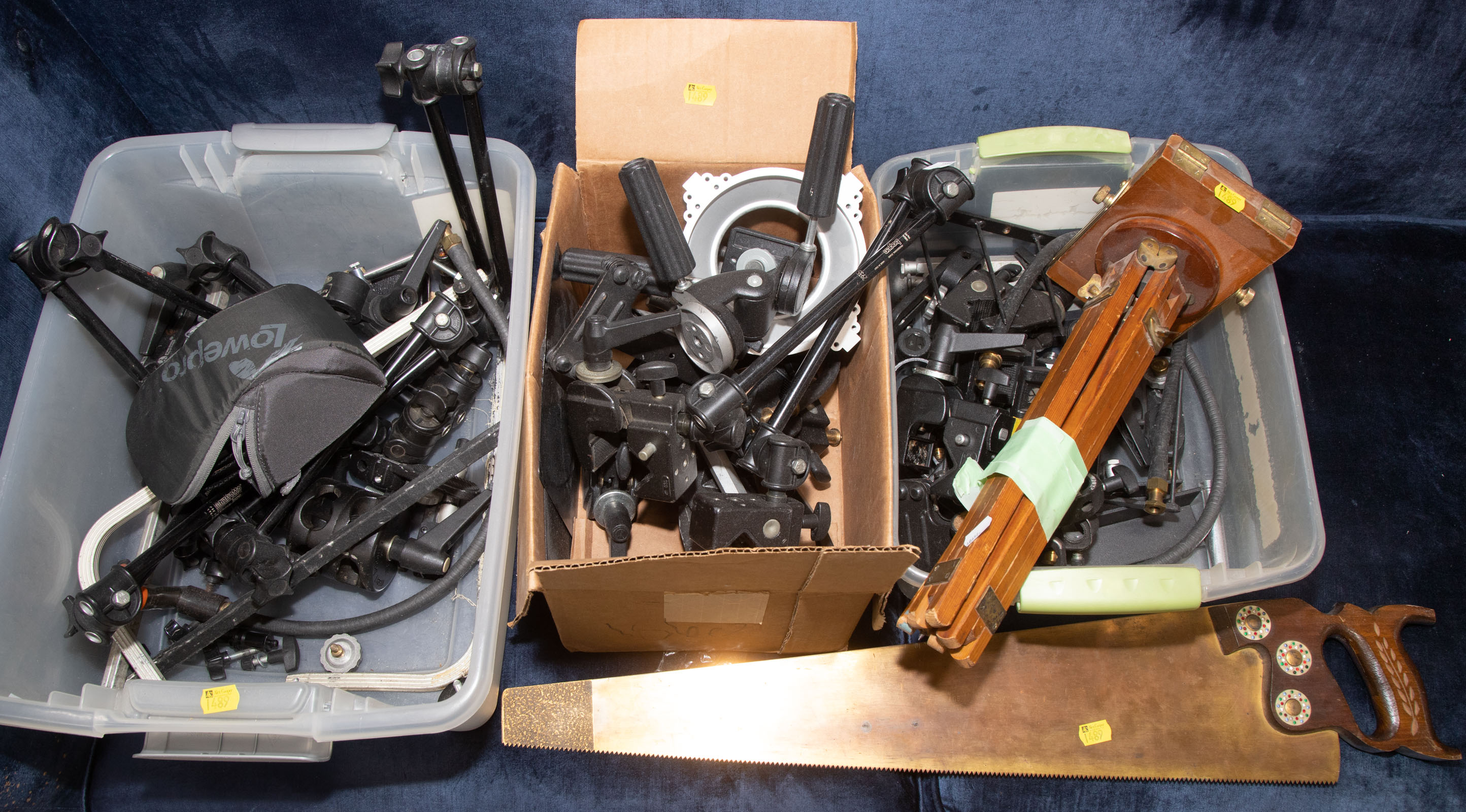 ASSORTED CAMERA ACCESSORIES;