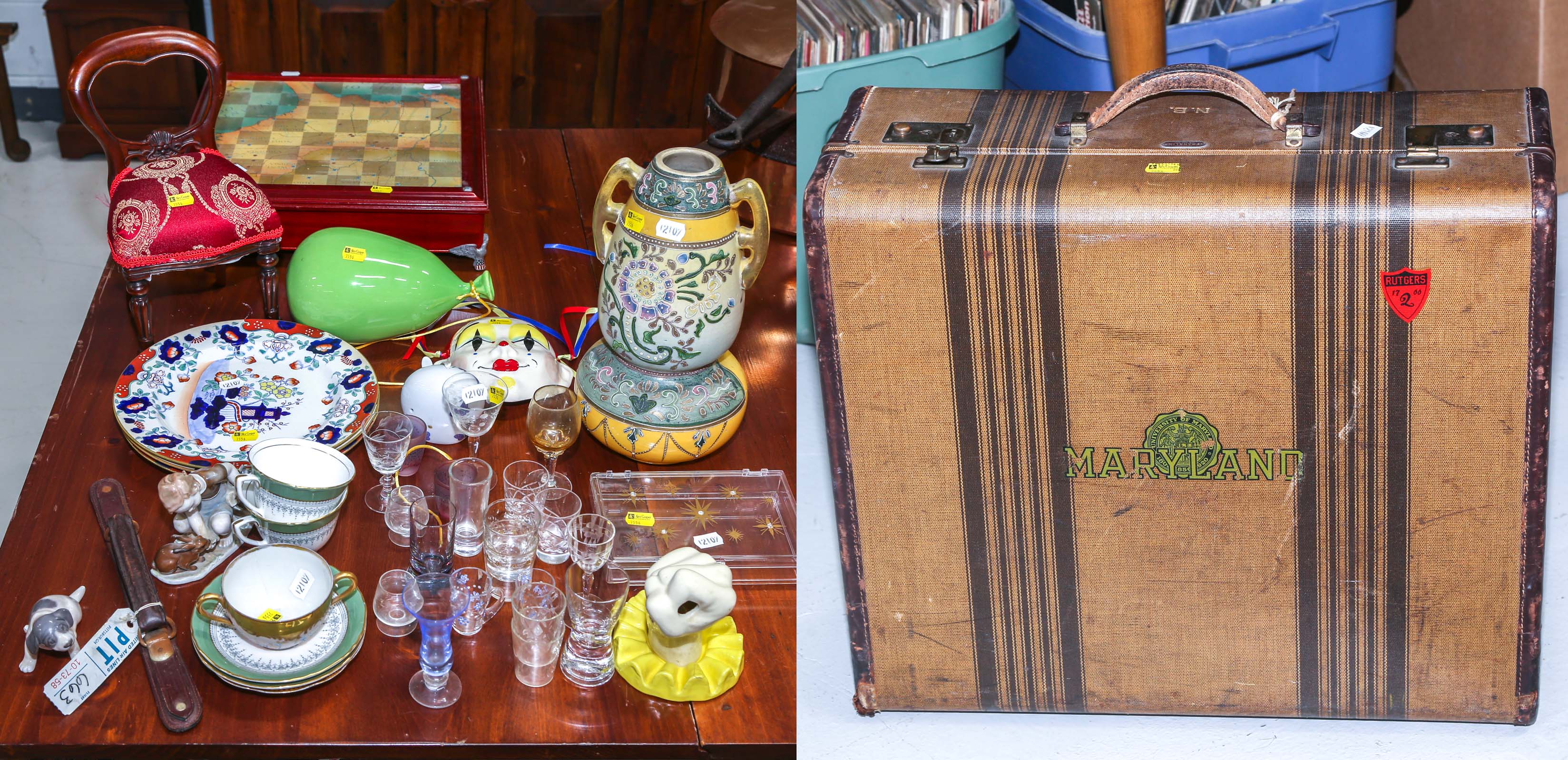 ASSORTED COLLECTIBLE ITEMS