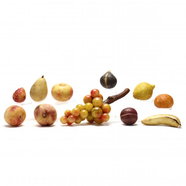 ASSORTED COLLECTION OF VINTAGE