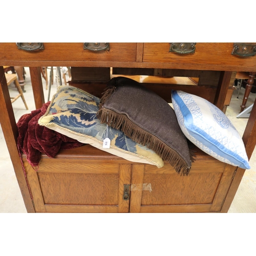 Assorted cushions