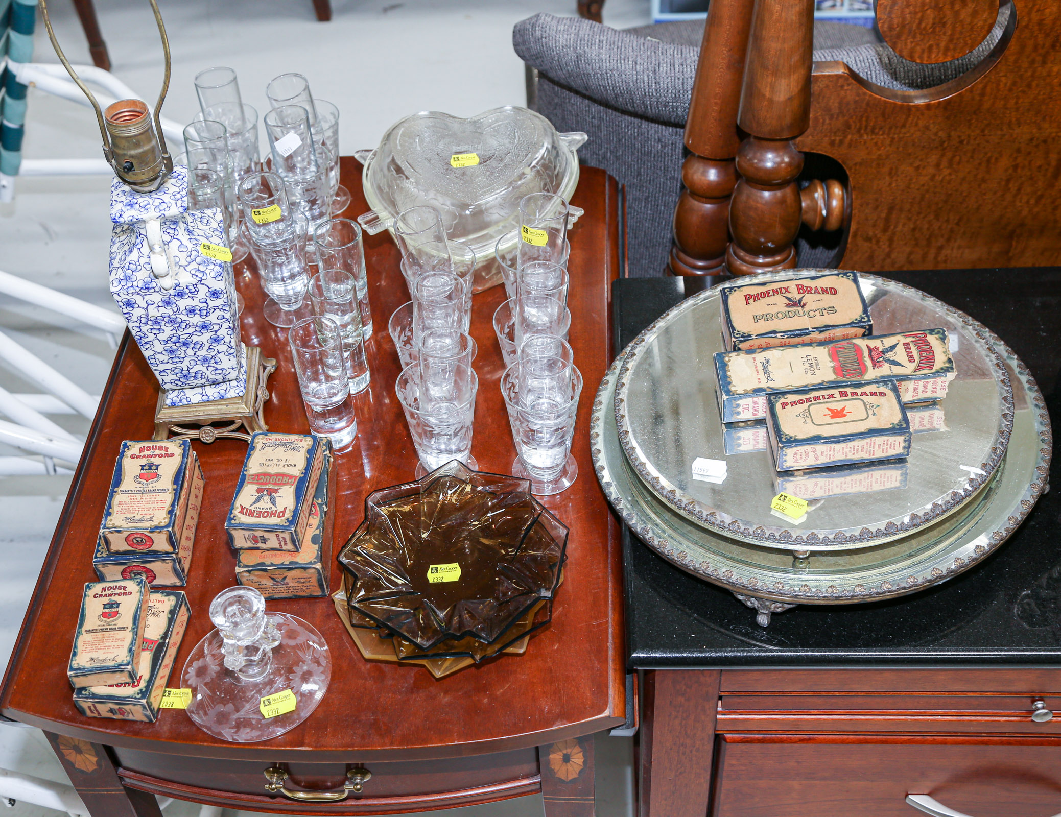 ASSORTED DECORATIONS &
