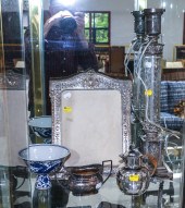 ASSORTED DECORATIONS & COLLECT