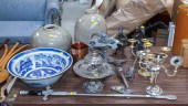 ASSORTED DECORATIONS & COLLECT
