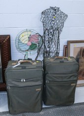 ASSORTED DECORATIONS & USEFUL