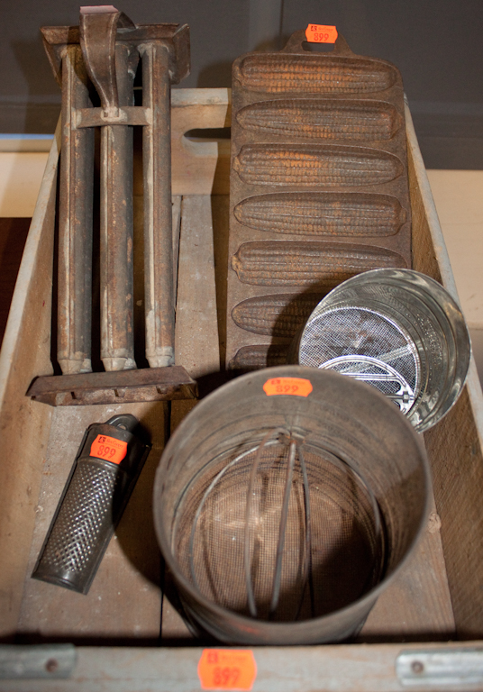 Assorted early kitchen implements