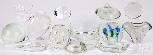 ASSORTED GLASS PAPERWEIGHTS,