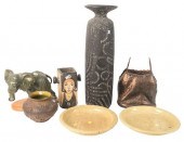 ASSORTED GROUP OF CERAMIC AND