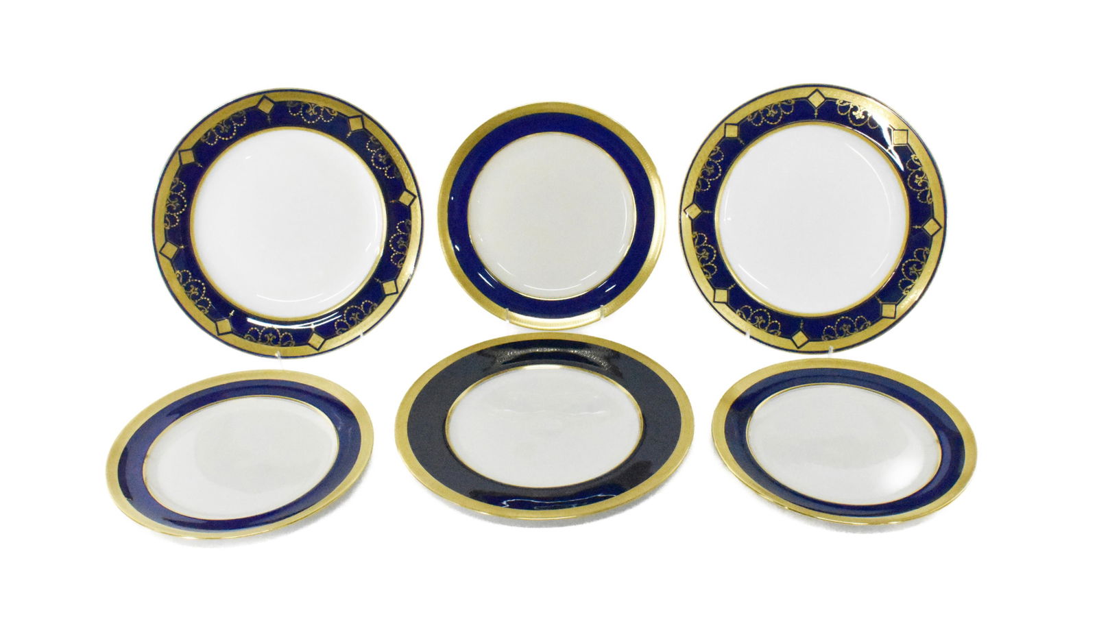 ASSORTED GROUP OF ENGLISH MINTONS