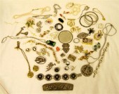 Assorted jewelry: 14K yellow a