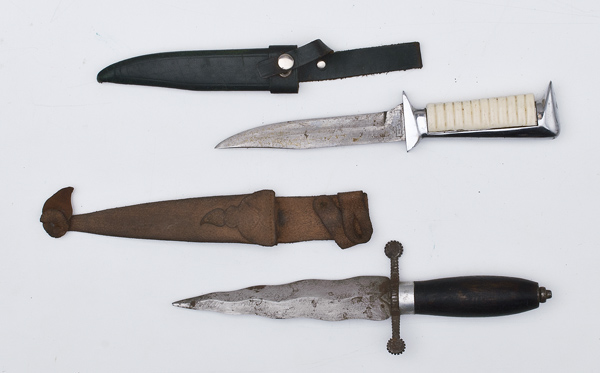 Assorted Knives Lot of Two