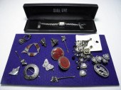 Assorted ladies costume jewelr