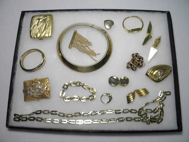 Assorted ladies costume jewelry.
