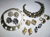 Assorted ladies costume jewelr