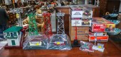 ASSORTED LIONEL TRAIN GARDEN A